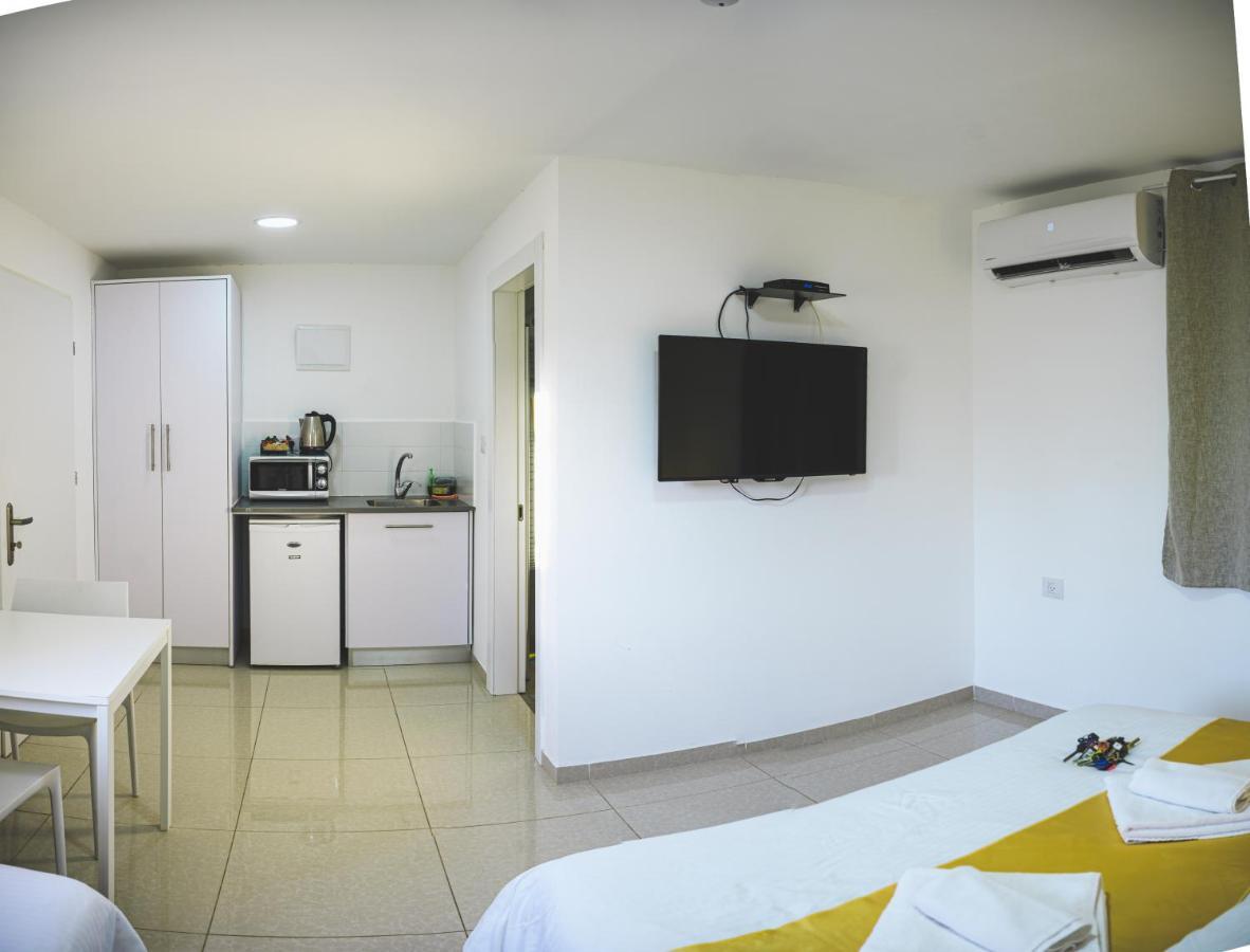 Agamim Hotel Ашкелон Экстерьер фото